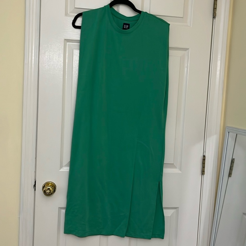 Gap Kelly bright green tank midi dress with side slits
